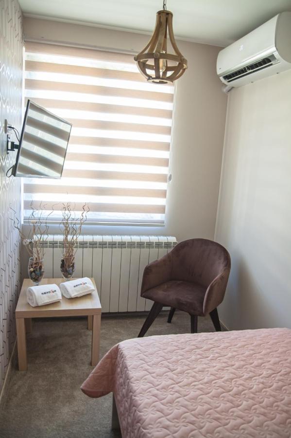 Mehana Apartmani Leskovac  Luaran gambar